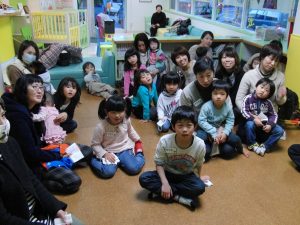 みんな集合ー！オリジナルマスクで何に変身するのかな?